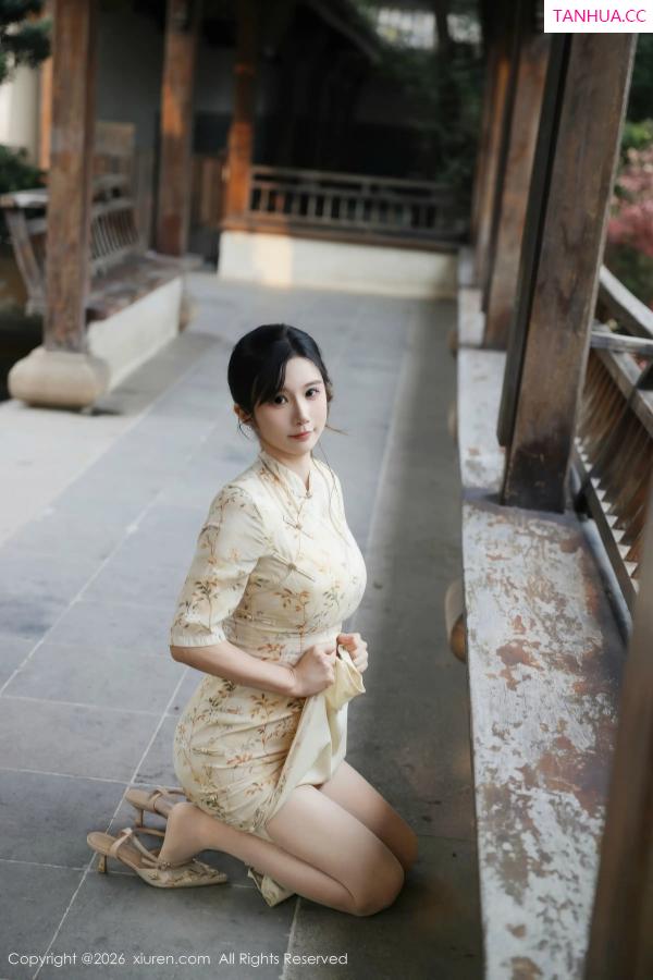   [XiuRen]高清写真图 2026.01.09 No.11214 小肉肉咪 黄色蕾丝内衣第27张图片